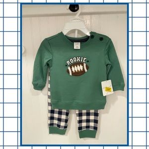 NWT ✨ Starting Out Rookie Football 2pc Outfit [size 12 months]🏈💚💙